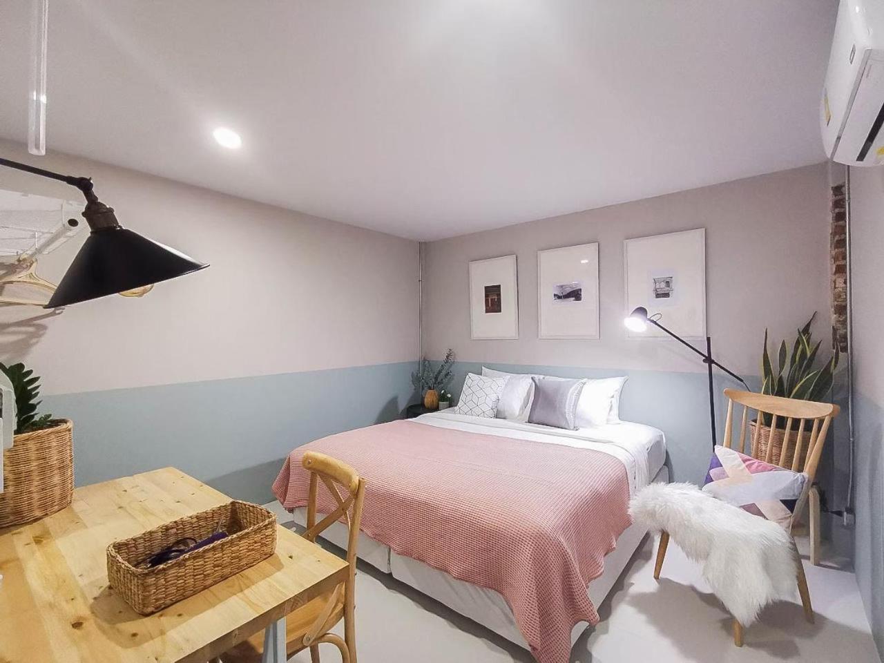 Snoozy Guesthouse Phuket Ngoại thất bức ảnh