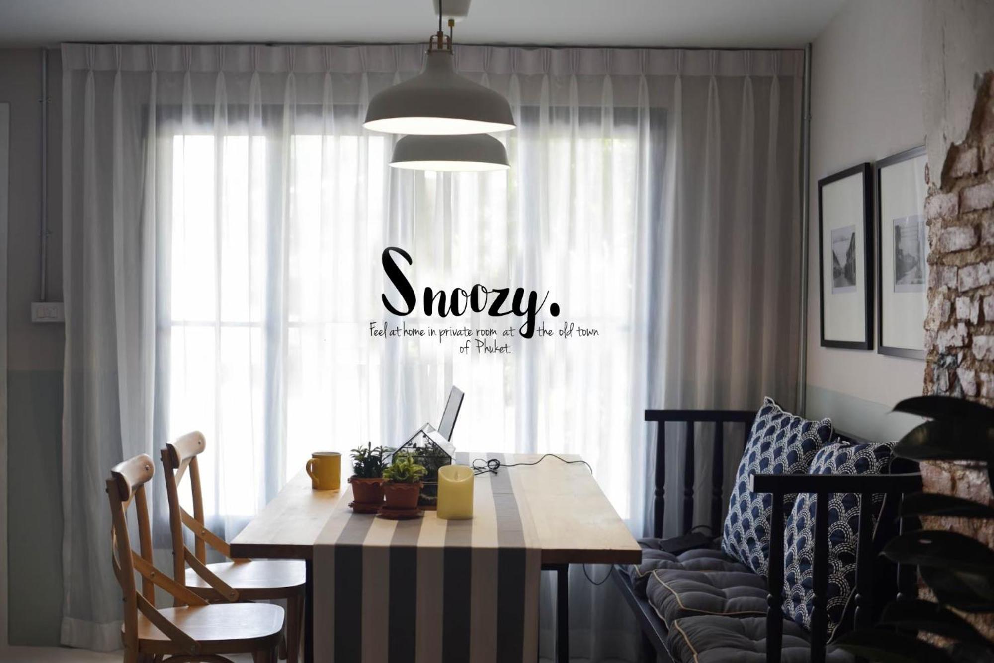 Snoozy Guesthouse Phuket Ngoại thất bức ảnh