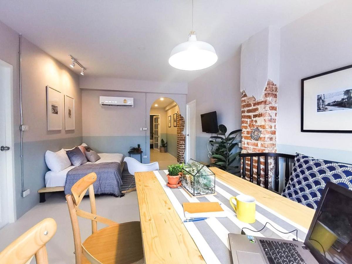 Snoozy Guesthouse Phuket Ngoại thất bức ảnh